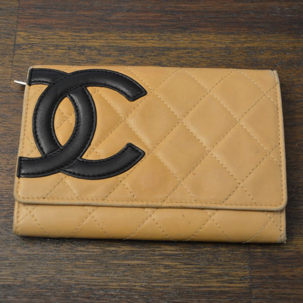 Chanel Beige and Black Cambon Flap Card Holder